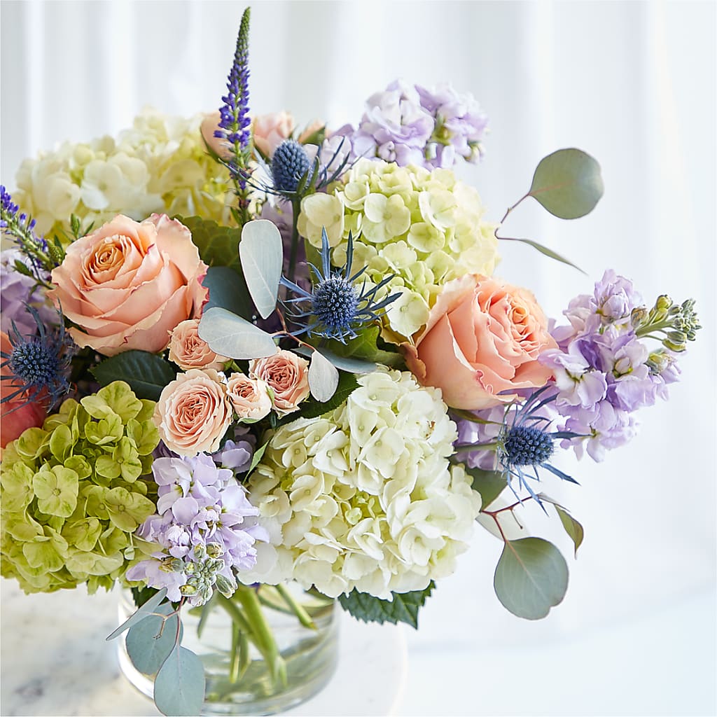 Porch Swing Bouquet – ROBIN'S CORNER FLOWER SHOP, Taunton MA