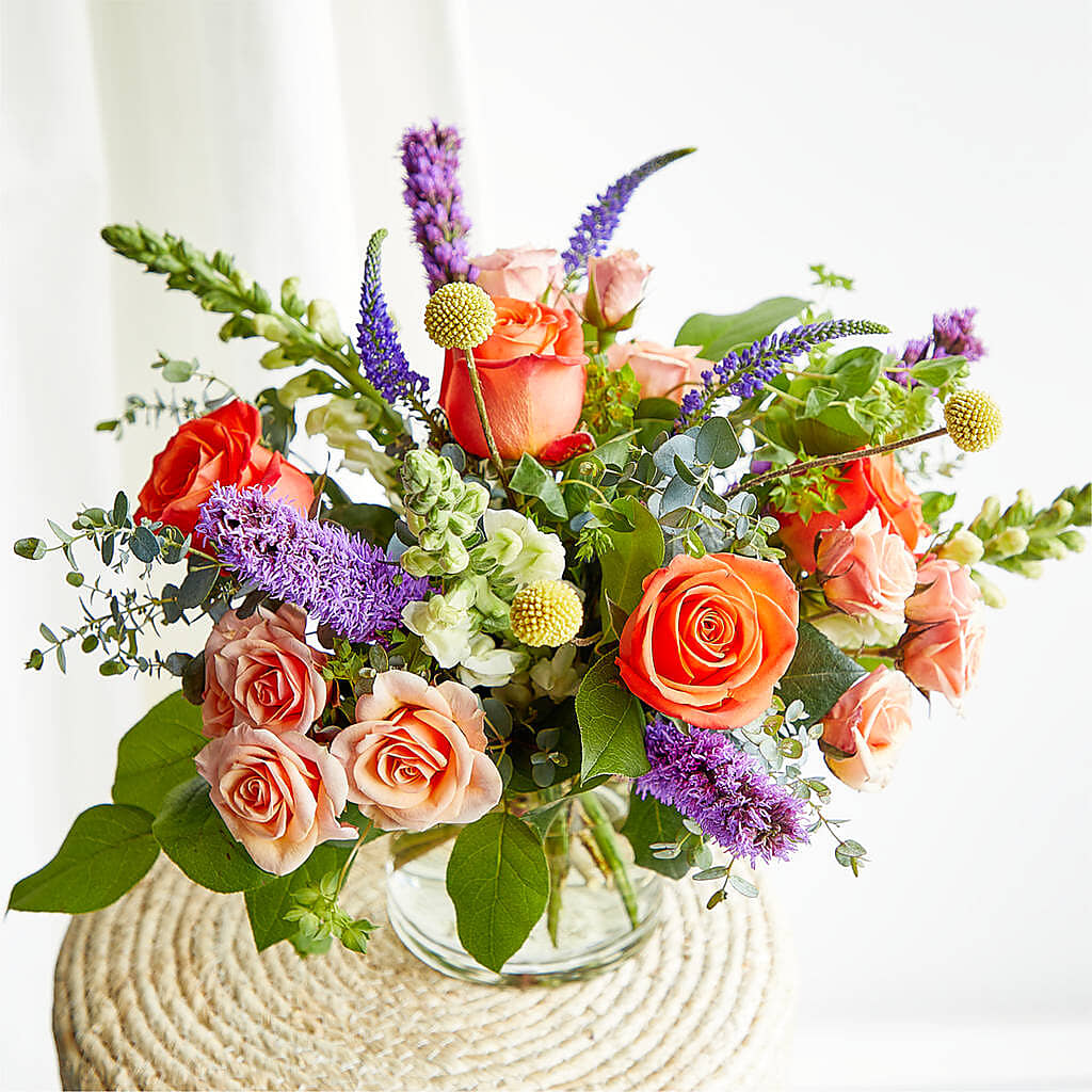 The Standout Bouquet – ROBIN'S CORNER FLOWER SHOP, Taunton MA