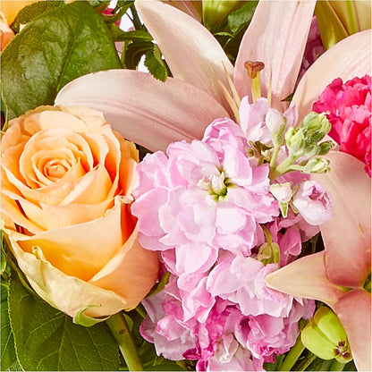 Bisous Bouquet – ROBIN'S CORNER FLOWER SHOP, Taunton MA