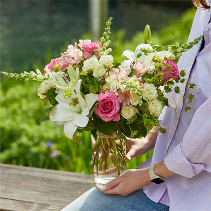 Fondly Bouquet – ROBIN'S CORNER FLOWER SHOP, Taunton MA