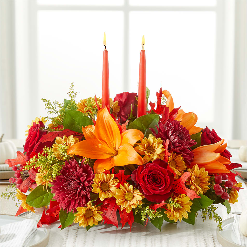 Autumn's Embrace Centerpiece – ROBIN'S CORNER FLOWER SHOP, Taunton MA