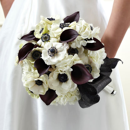 To Have and To Hold Bouquet – ROBIN'S CORNER FLOWER SHOP, Taunton MA